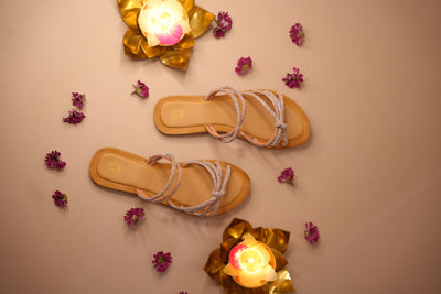 Gulaal Sandal